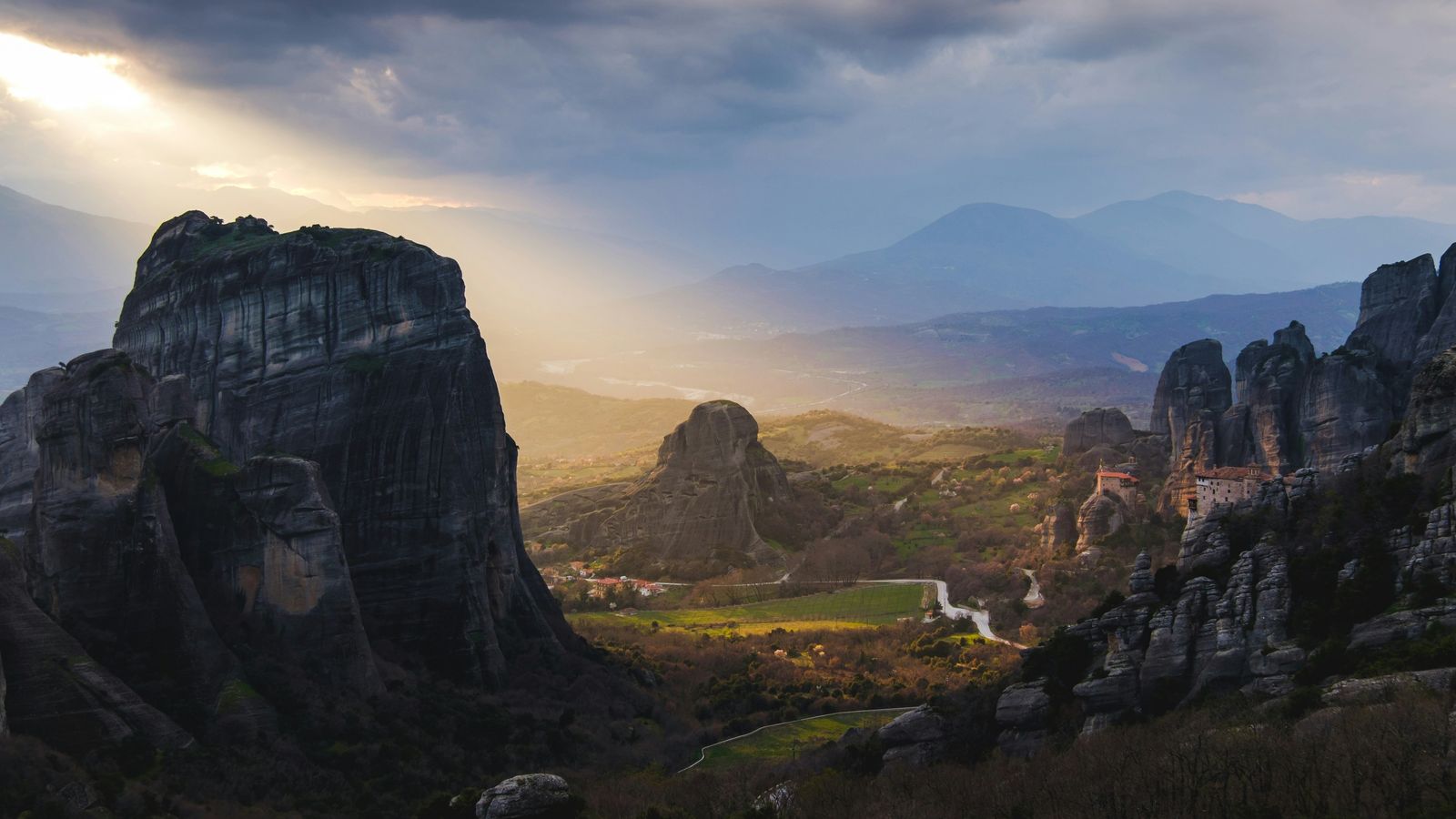 Vangelis Batsikostas on Unsplash