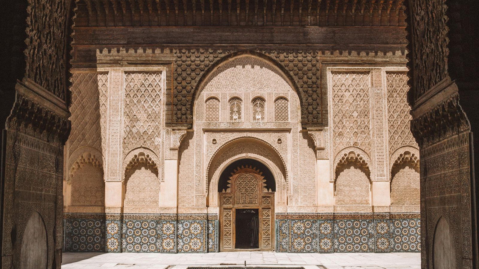 Alex Azabache on Unsplash