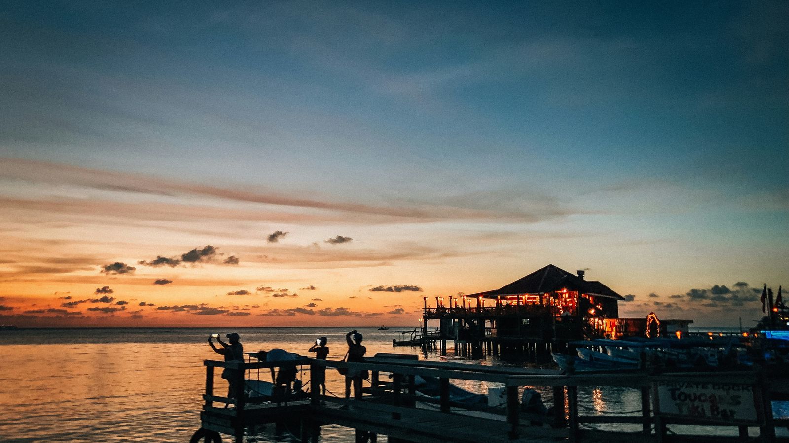 Harold Mendoza on Unsplash