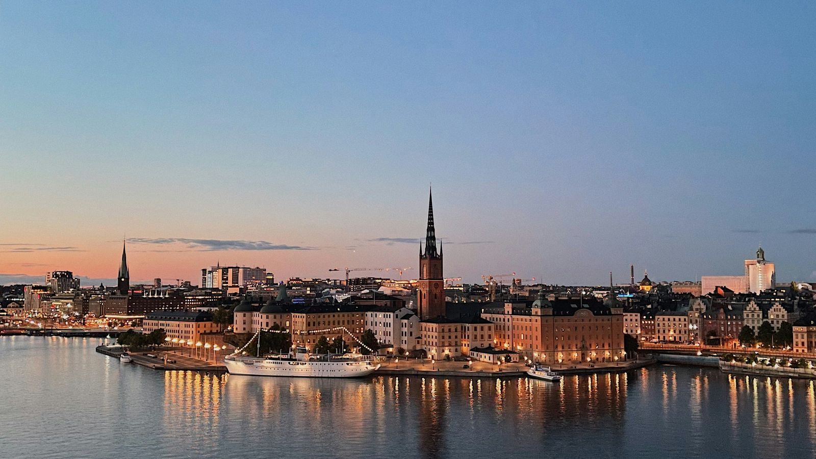 Oscar Nord on Unsplash