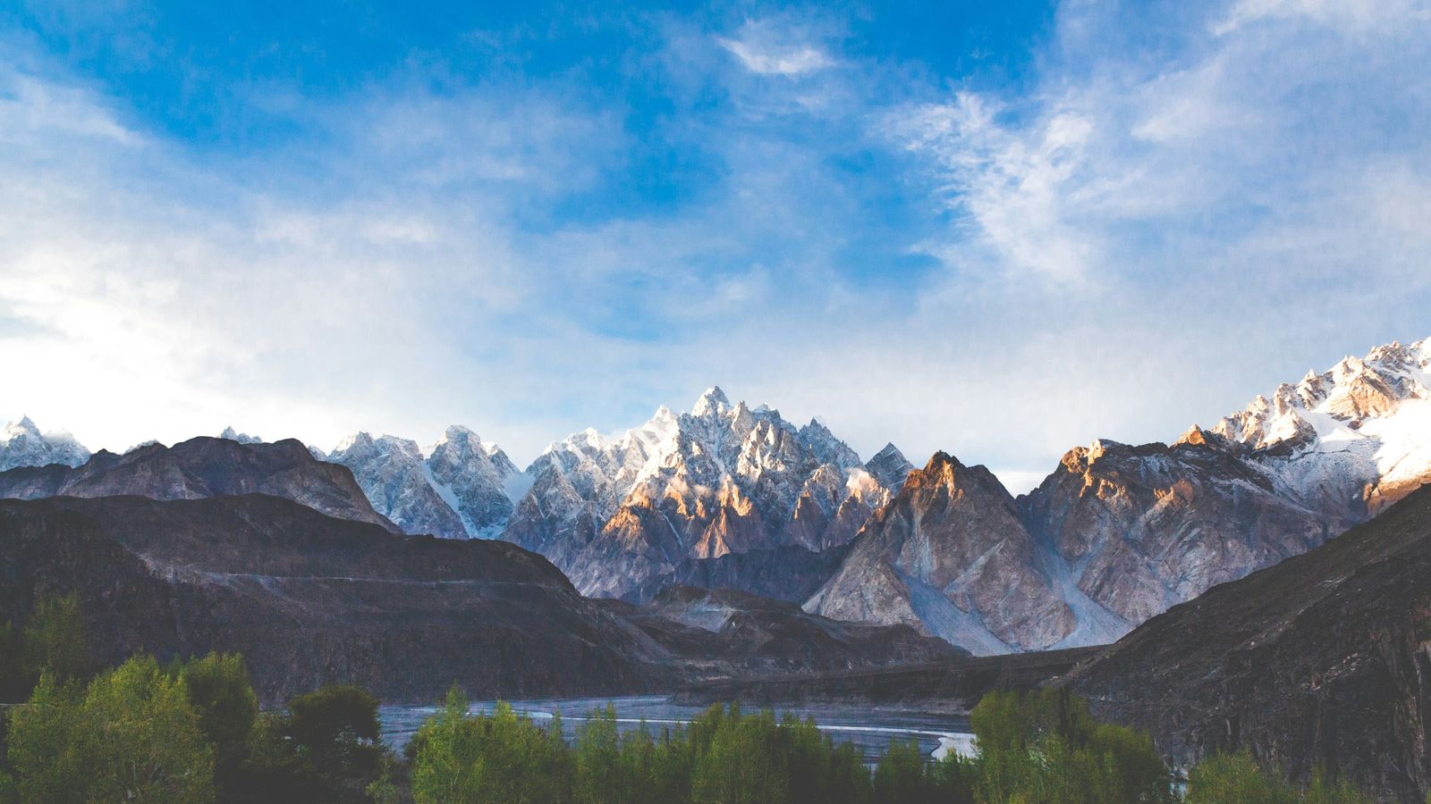 Umar Farooq on Unsplash