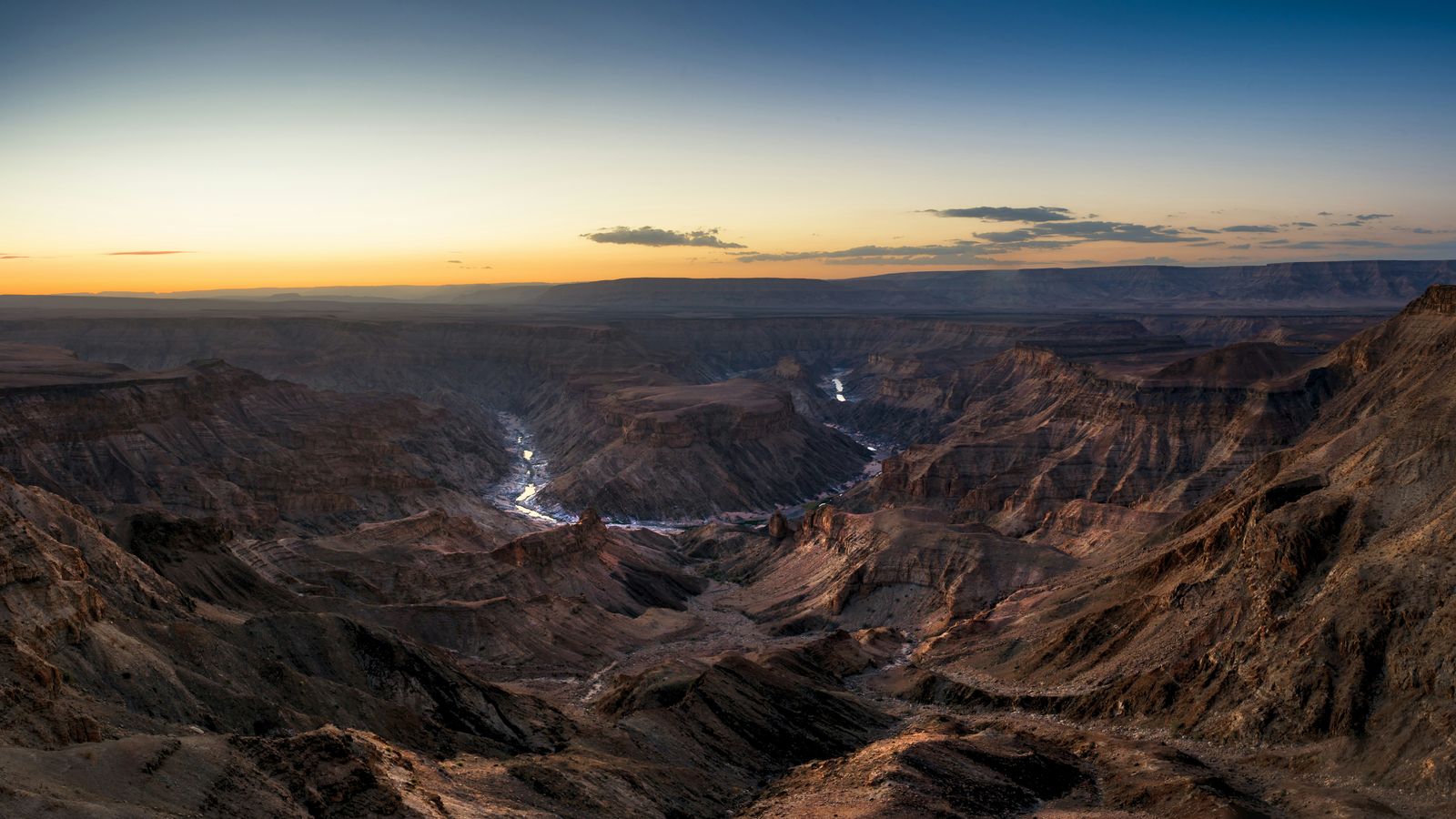 Andrew Svk on Unsplash