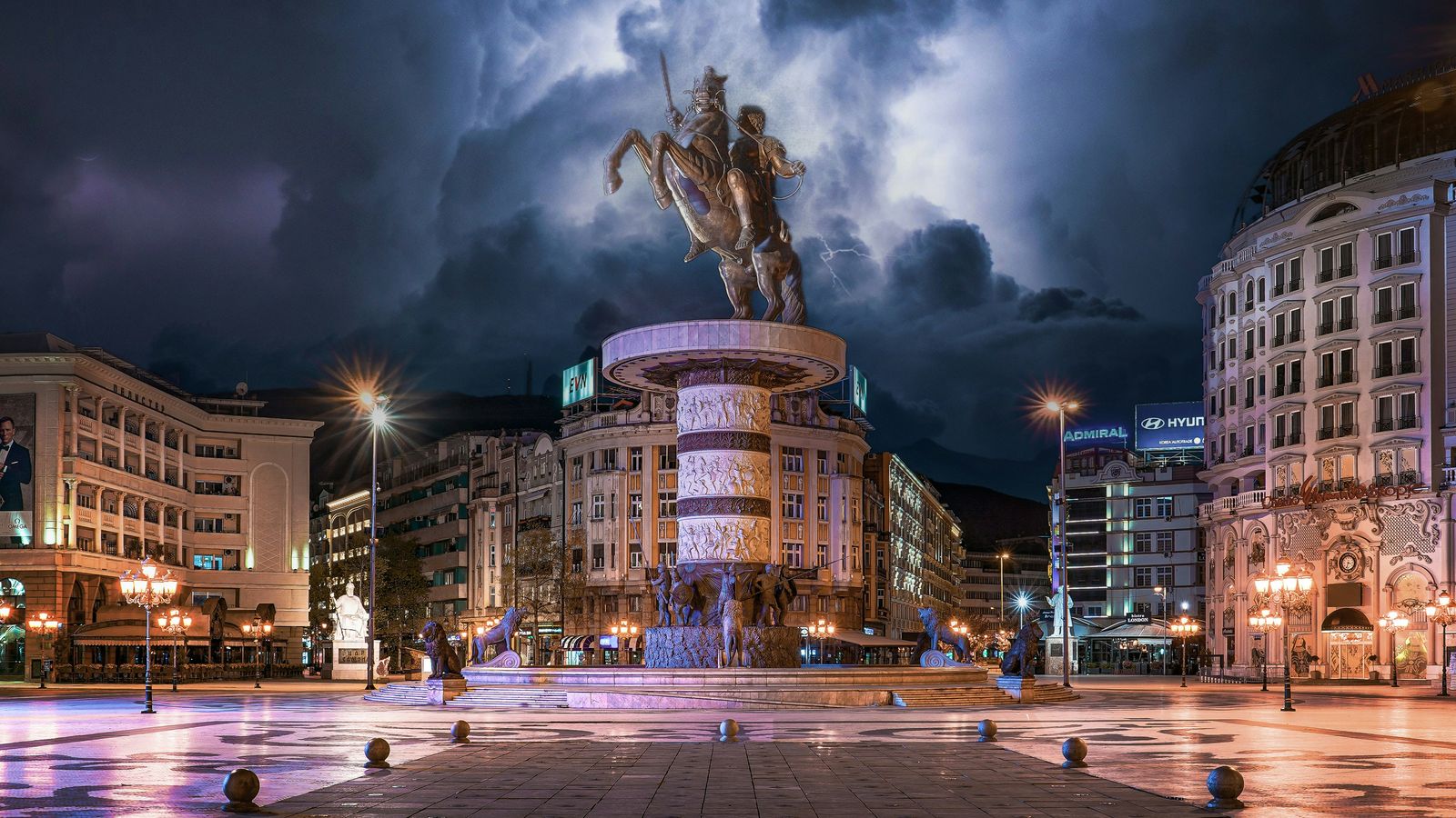 Fisnik Murtezi on Unsplash