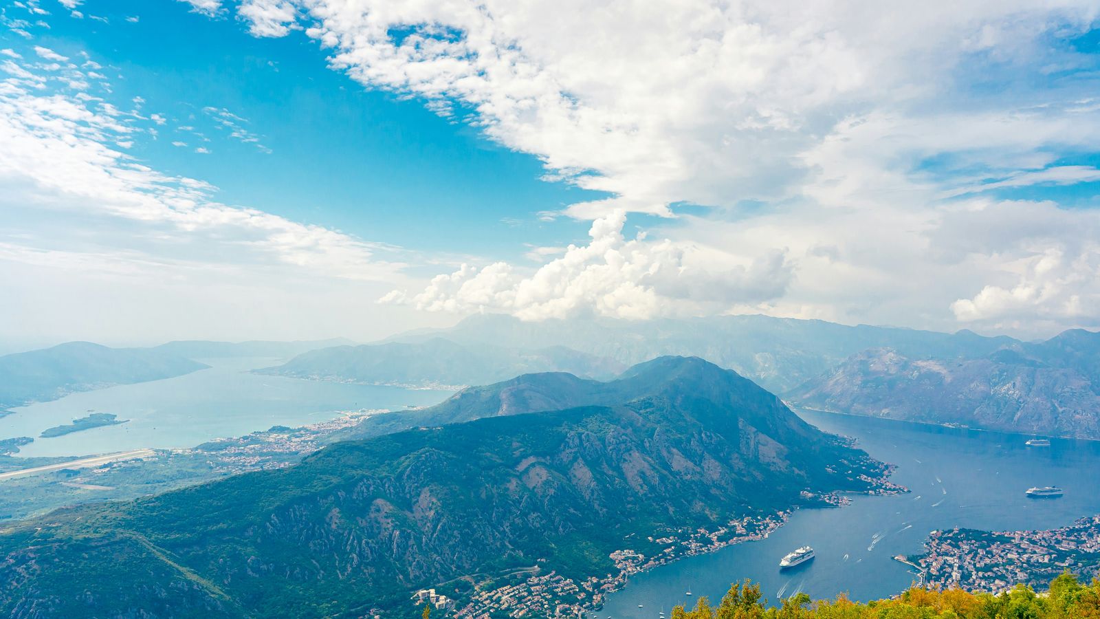 Dean Milenkovic on Unsplash
