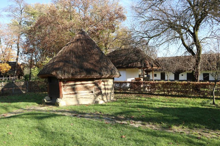 Hollókő