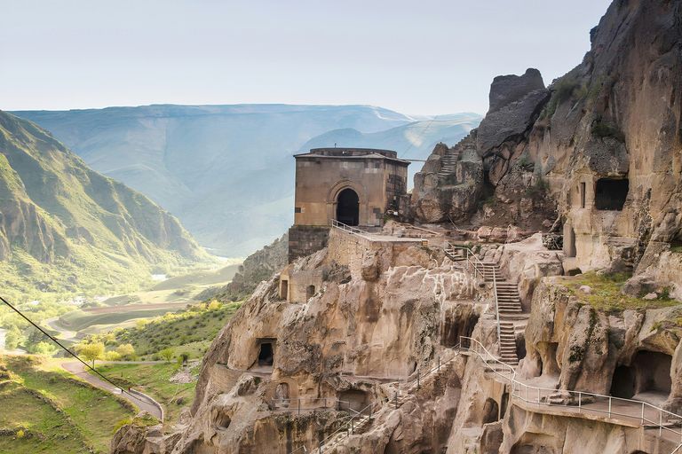 Vardzia
