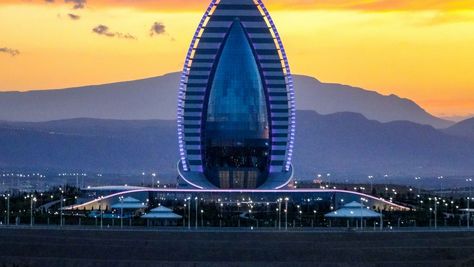 Nikolai Kolosov on Unsplash