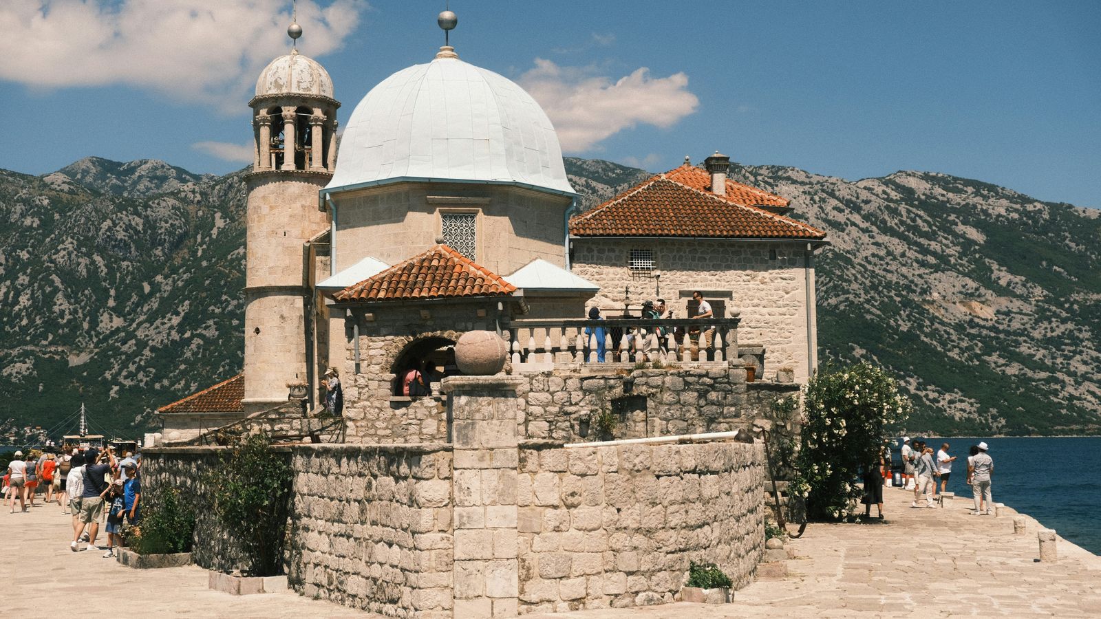 Fatih Beki on Unsplash